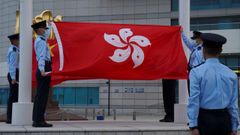 Polic�a, duraten la bajada de la bandera de Hong Kong