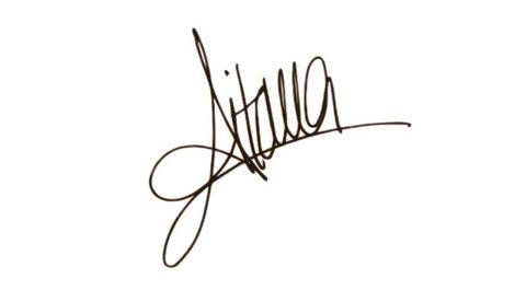 Firma de Aitana