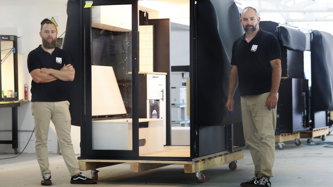 Tres fondos de inversión apuestan por Vancubic y la camperización de furgos en su viaje por Europa