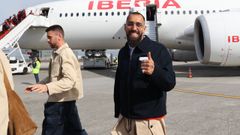 Fue Borja Iglesias el jugador que m�s se par� con los seguidores que le ped�an una foto o un aut�grafo.