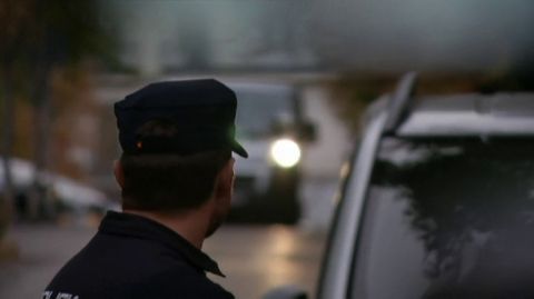 Tres agentes de la Polic�a Nacional se mofan de Junqueras: �Est� llegando un osito a la c�rcel�