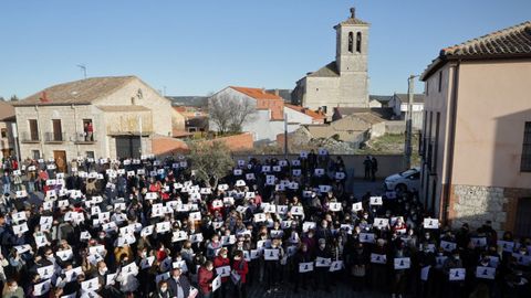 Concentraci�n en Traspinedo (Valladolid) el pasado 30 de enero en apoyo a la familia de Esther L�pez.
