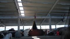 Nave de rederas de Agui�o, de cuya cubierta vol� una plancha