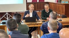 Encuentro de David Regadas con empresarios de O Carballi�o