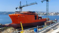 El Gond�n Max en las gradas del astillero en Figueras, listo para su botadura el pr�ximo jueves