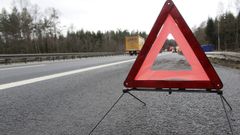 DGT: �Ante un accidente o aver�a hay evidencias de que es mejor permanecer en el veh�culo con el cintur�n puesto�