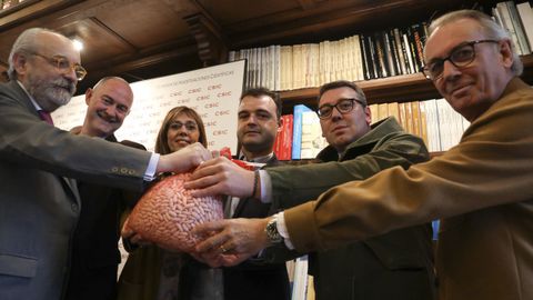 Cargos del CSIC y del sector, presentaron la semilla base.