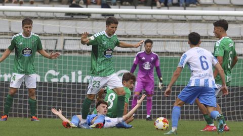 lvaro Pea, Gorostidi y Jairo formaban el tro habitual en el medio campo del Racing en el inicio de la temporada.
