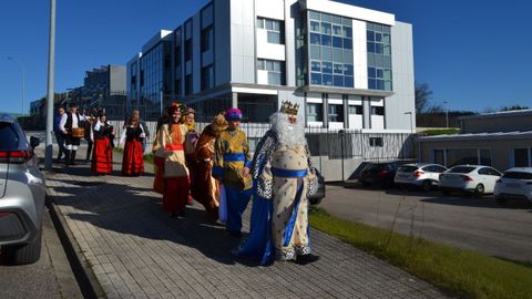 Los Reyes Magos visitaron B�veda al mediod�a