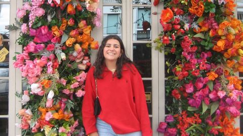 Almudena González, becaria de la Fundación Barrié 2025