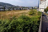 La parcela de Fomento tiene unos 1.200 metros cuadrados y lleva muchos a�os sin uso.