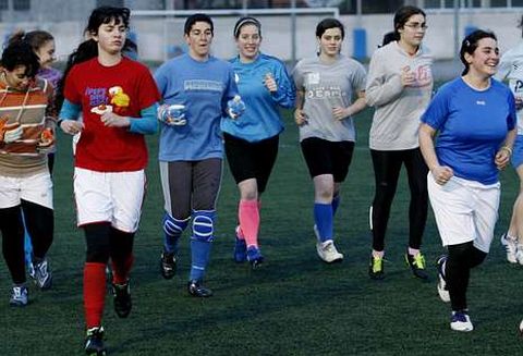 Las futbolistas del Monte Forte podr�an jugar la pr�xima campa�a en la Primera Auton�mica.