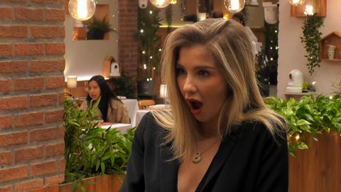 Captura de pantalla de una de las conversaciones entre Laura Boado y una participante de «First dates»