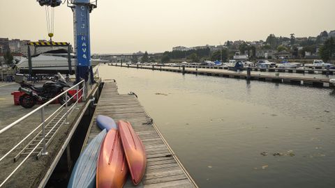 En la zona del Club Naval de Pontevedra el dragado del L�rez permitir� alcanzar una profundidad de 2,50 metros