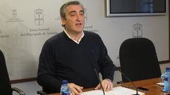 El diputado y portavoz de Sanidad del PP en la Junta General, Carlos Su�rez