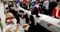 La fiesta dedicada a la calabaza se celebr� con mucha animaci�n musical. 