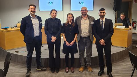 Yobana Berm�dez, en el centro, volver� a presidir el MAC