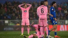 Los jugadores del Celta, tras una acci�n del encuentro ante el Getafe.