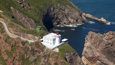 Vista aérea del faro del Cabo Torres