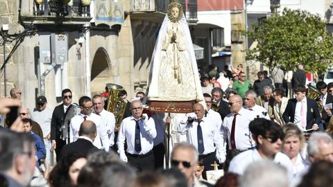 La Palomita Domingo de Resurreci�n en Muros