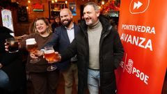 Los concejales socialistas Yoya Blanco, Ivn Puentes y Marcos Rey, en el verm de Navidad que compartieron este martes con los medios de comunicacin de Pontevedra