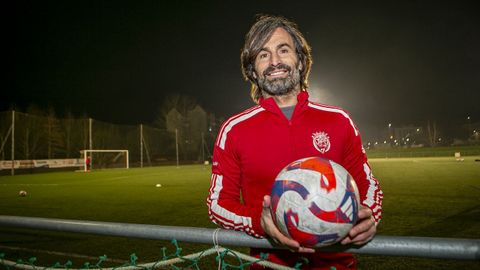 El de Motril regresa al banquillo noi�s con la misi�n de reflotar al equipo.