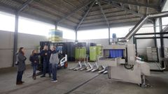 En la foto, Martina Aneiros durante su visita a la cofrad�a de Cedeira