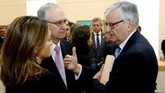 El Fiscal General del Estado, Eduardo Torres Dulce, habla con el coordinador de las Jornadas Jurdicas de Sarria, Carlos Lema