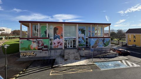 Nuevo mural gigante para la Casa da Mocidade de Nar�n