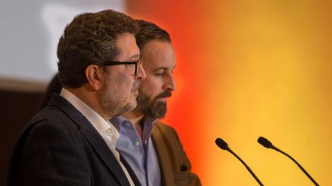 Francisco Serrano, el l�der de Vox en Andaluc�a, junto a Santiago Abascal