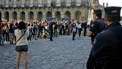 Protesta en Santiago contra los duros recortes del Gobierno