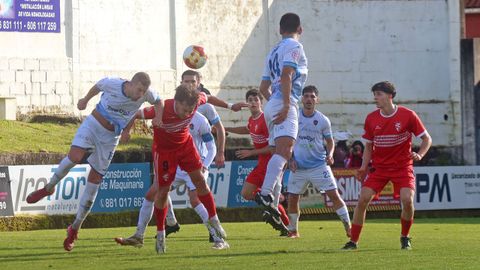 Partido de Tercera Federaci�n entre el Boiro y el Gran Pe�a