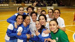 LA FERROLANA, EN EL CENTRO, DISFRUTANDO DEL TRIUNFO