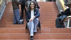 Crujeiras, na s�a casa, a Facultade de Matem�ticas, onde abundan os seus carteis electorais