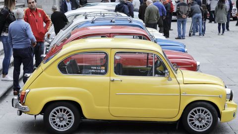 Imagen de archivo de una concentración de Seat 600 en Lugo