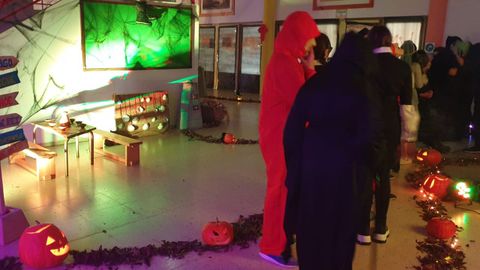 Os alumnos de Antas de Ulla celebraron o Sama�n aprendendo sobre o Cami�o de Santiago e o galego