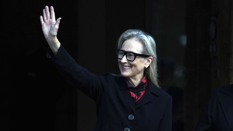 Meryl Streep baila a ritmo de gaita y tambor en Oviedo