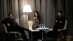 POETAS DI(N)VERSOS EN EL AGORA CON YOLANDA CASTA�O (CENTRO), EVA VEIGA Y NUNO JUDICE