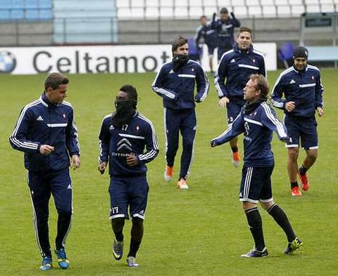 Madinda y Krohn-Dehli, con Javi Rey en la foto, se postulan para jugar en el pivote.