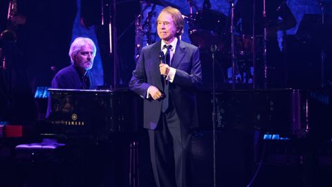 Actuaci�n de Raphael 