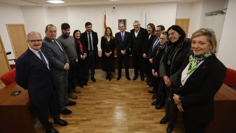 En el acto estuvieron presentes varios cargos de la política y la Judicatura lucenses.