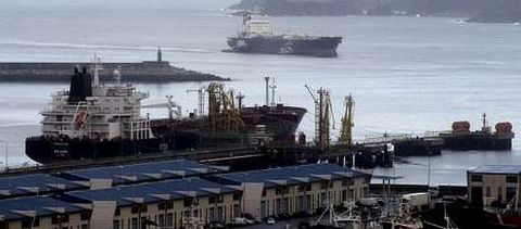 Los petroleros desaparecer�n de las instalaciones de Repsol en el puerto.