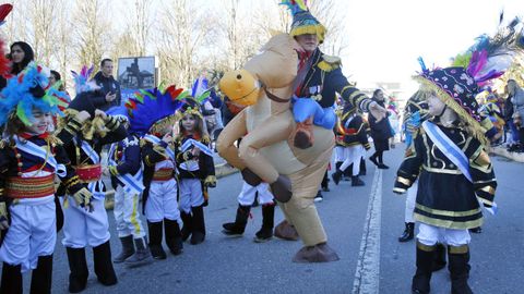 El colegio Julio Camba de Vilanova homenaje� los distintos entroidos de Galicia