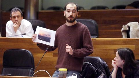 H�ctor Piernavieja y al fondo Ovidio Zapico