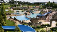 El parque acu�tico de Galicia, �nico de la comunidad, abrir� sus puertas hasta el pr�ximo 8 de septiembre.