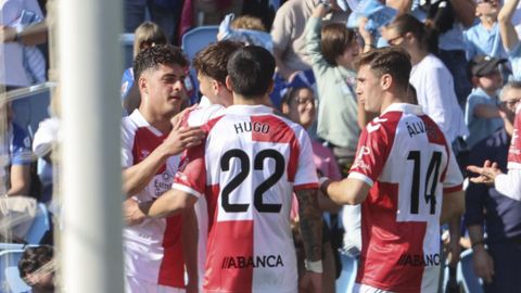 Jugadores del Celta, durante el duelo de este domingo ante el Alav�s.
