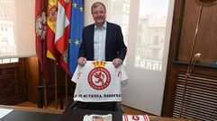 Antonio Silv�n