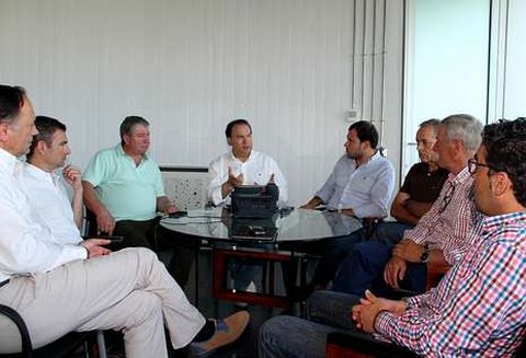 Alcaldes de la zona y Conca do L�rez se reunieron en Lal�n para estudiar presentar un proyecto conjunto.