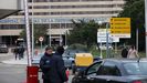 Puerta de acceso al recinto del Hospital G�mez Ulla de Madrid