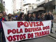 El personal de Povisa se reuni� una asamblea ante el hospital. 